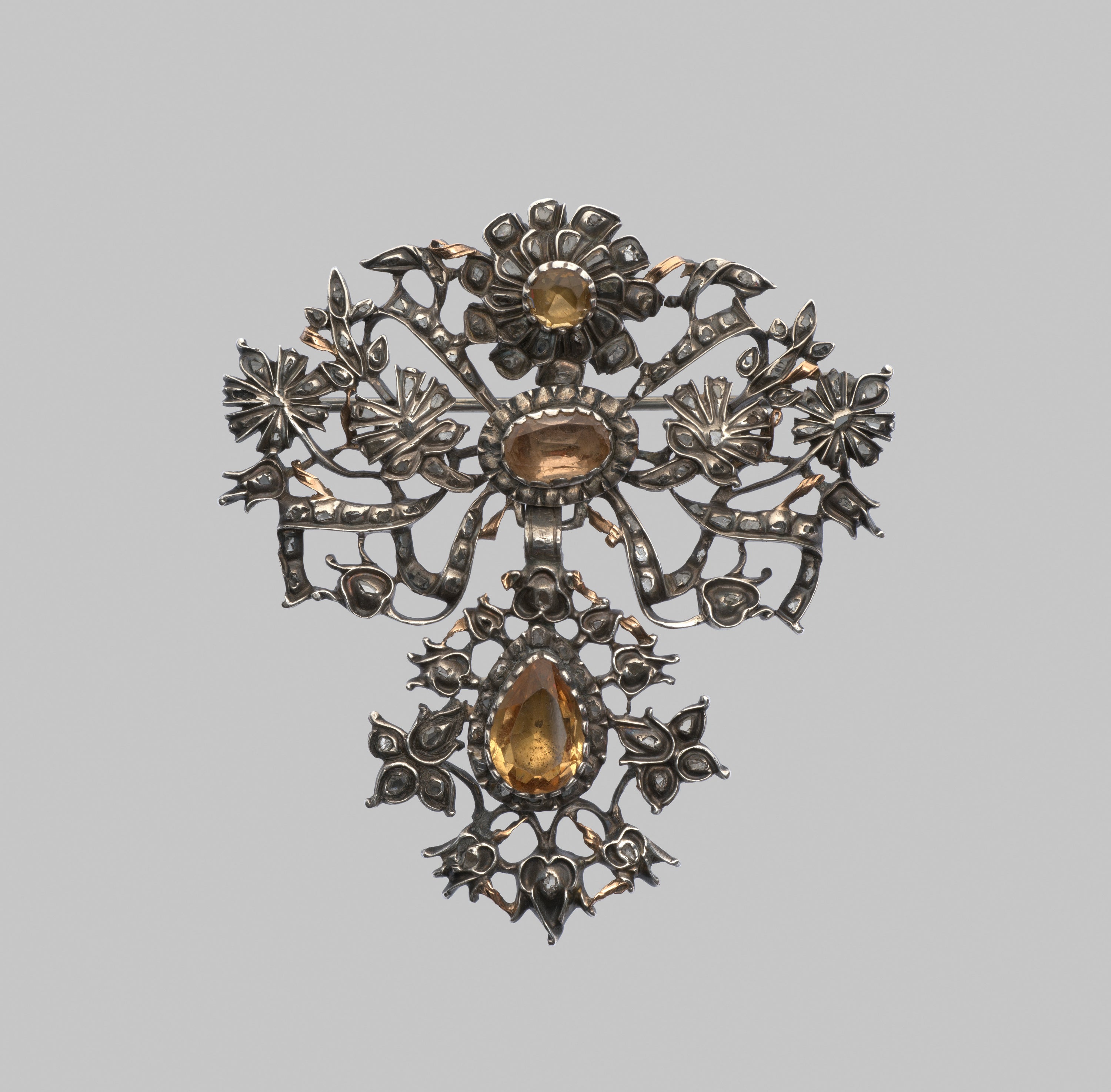Brooch