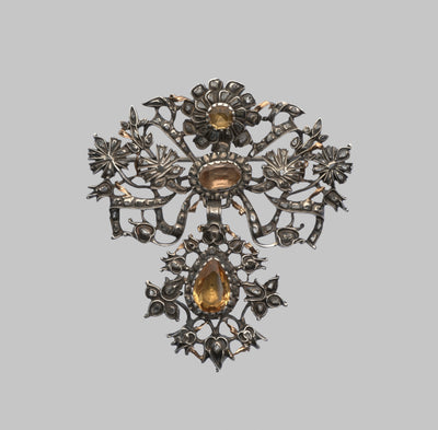 Brooch