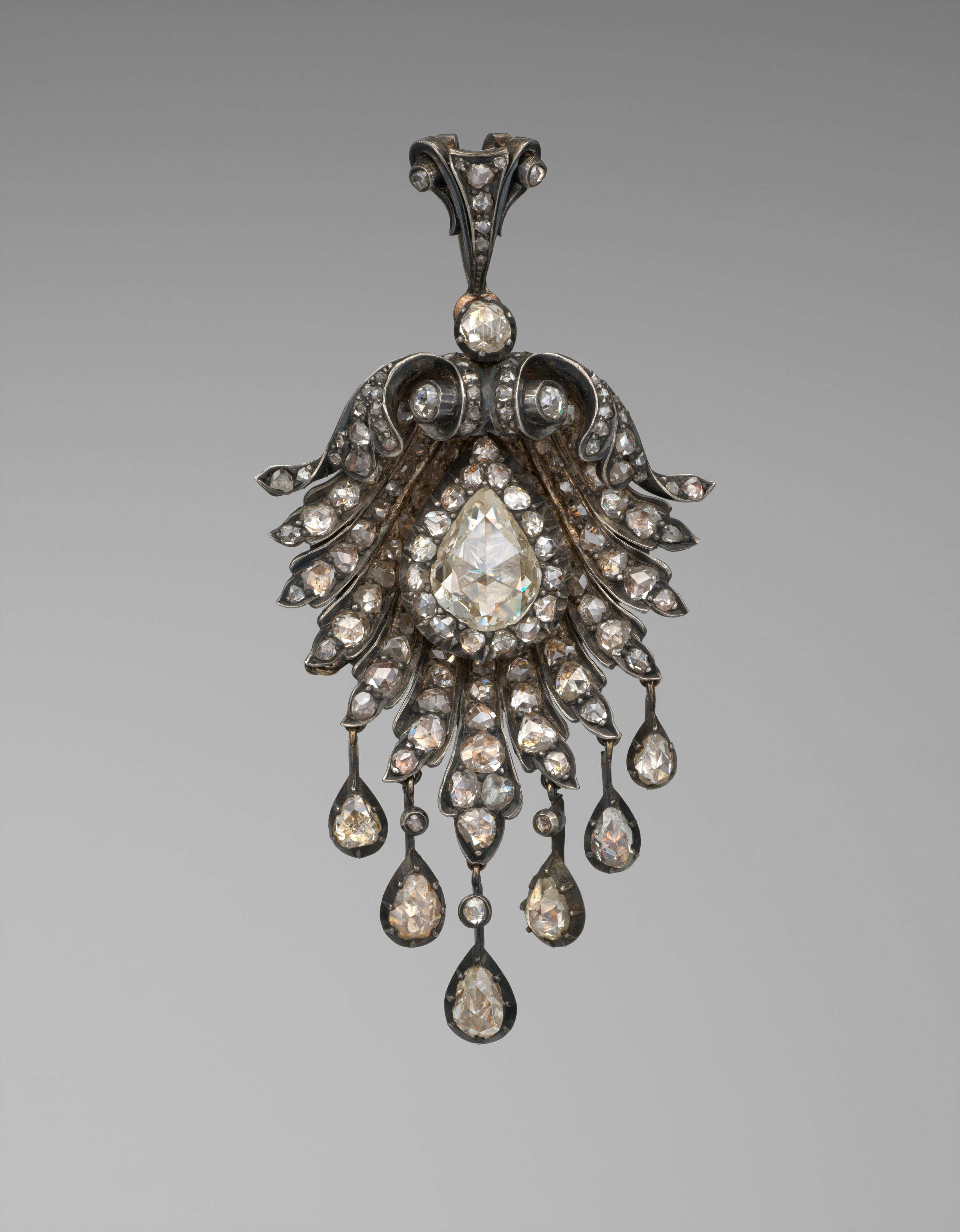 Brooch