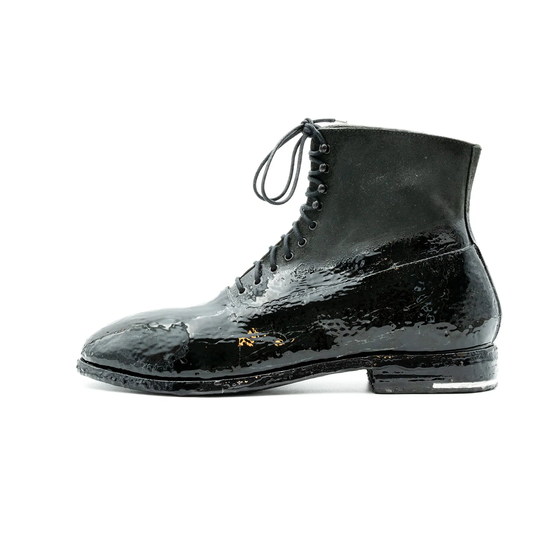 DEEPTI, Crash Culatta Boots